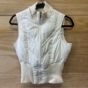 bebe White Quilted Puffer Vest
